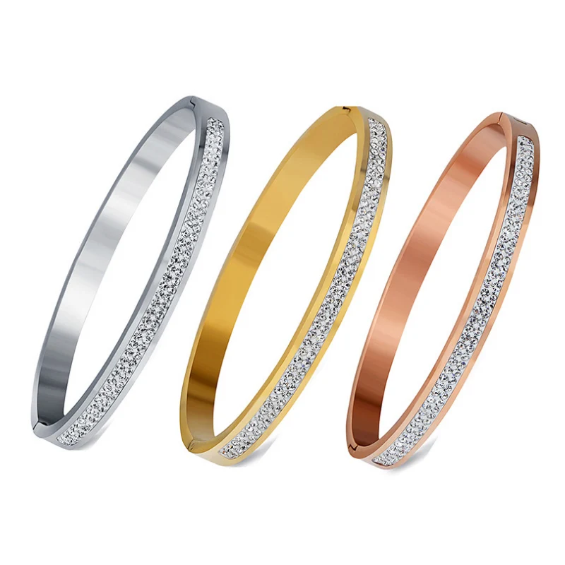 2018 Titanium steel New arrive Hot sale fashion bracelet &bangle for woman Men jewelry with Crystal gold color gift BC02
2018 Titanium steel New arrive Hot sale fashion bracelet &bangle for woman Men jewelry with Crystal gold color gift BC02