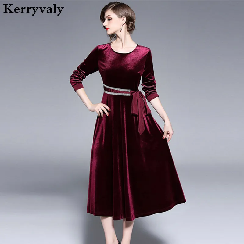 OL Red Long-sleeved Bead Velvet Winter Dress Ropa Mujer Invierno 2019 Women Long Party Christmas Dress Vestido Longo K3889
OL Red Long-sleeved Bead Velvet Winter Dress Ropa Mujer Invierno 2019 Women Long Party Christmas Dress Vestido Longo K3889