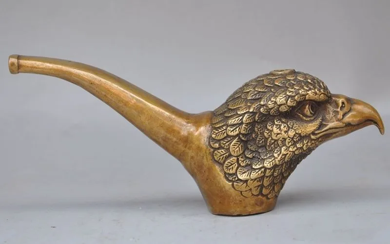 christmas old chinese folk bronze animal Eagle Bird head statue Tobacco Pipe Tube Smoking (Different shapes optional) halloween.
christmas old chinese folk bronze animal Eagle Bird head statue Tobacco Pipe Tube Smoking (Different shapes optional) halloween.