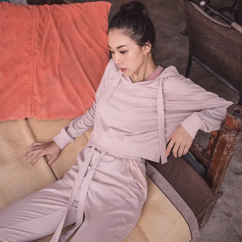 ESHINES 2019 Yoga clothing women's suit long-sleeved hooded sweater loose fitness yoga pants two-piece sports suit women
ESHINES 2019 Yoga clothing women's suit long-sleeved hooded sweater loose fitness yoga pants two-piece sports suit women