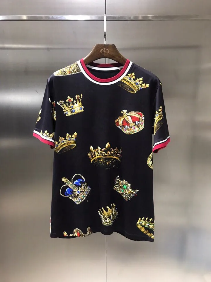 AH0430 Fashion Men's Tops & Tees 2019 Runway Luxury Brand European Design Short Print party style T-Shirts Men's Clothing
AH0430 Fashion Men's Tops & Tees 2019 Runway Luxury Brand European Design Short Print party style T-Shirts Men's Clothing