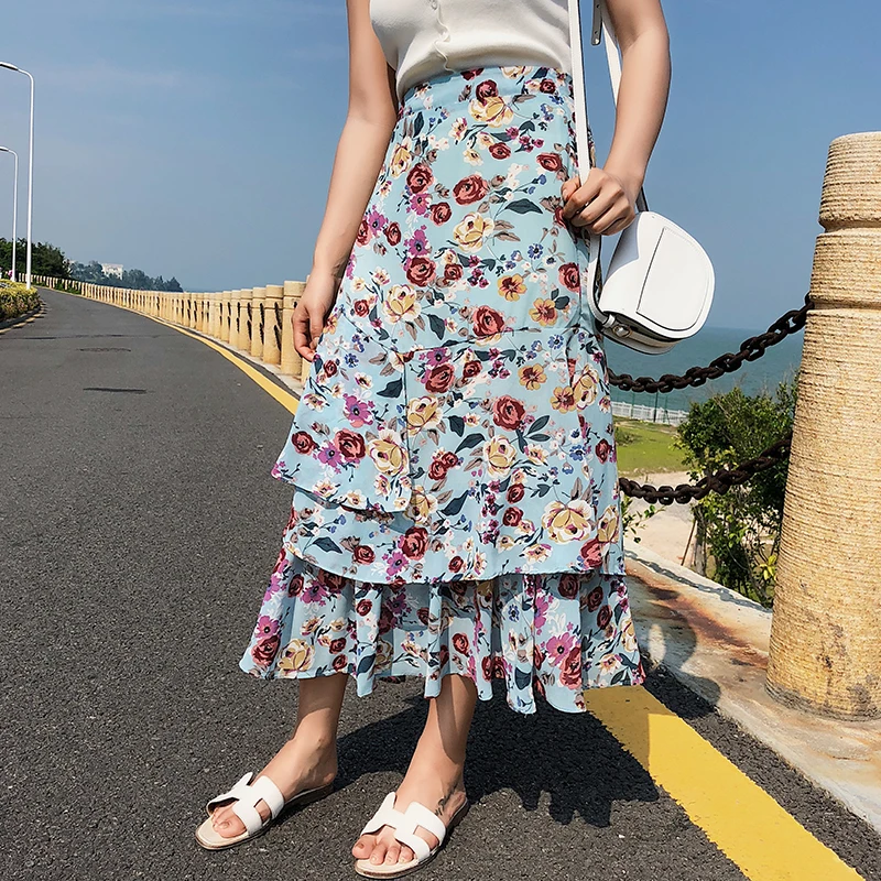 Elegant Bohemian Multicolor Allover Floral Print Tiered Layered Ruffles Women Skirts Elastic Waist Female A-line Skirts 2019
Elegant Bohemian Multicolor Allover Floral Print Tiered Layered Ruffles Women Skirts Elastic Waist Female A-line Skirts 2019