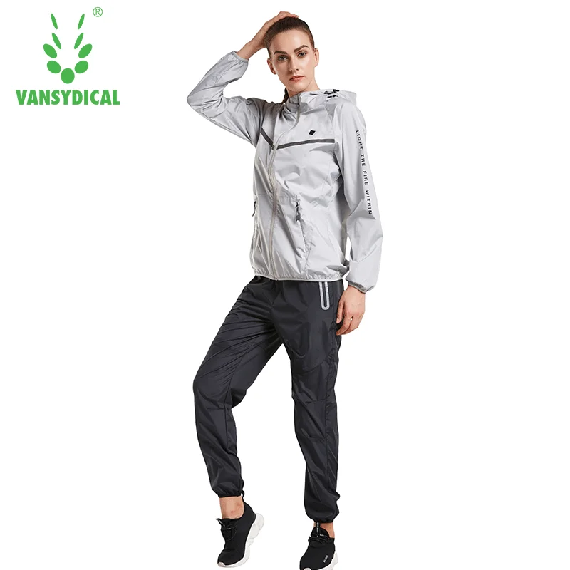 Women Fitness Set Sport Suit New Windproof Breathable Gym Sportswear Three Colors Tracksuit Lady Training Jogging Running Sets
Women Fitness Set Sport Suit New Windproof Breathable Gym Sportswear Three Colors Tracksuit Lady Training Jogging Running Sets