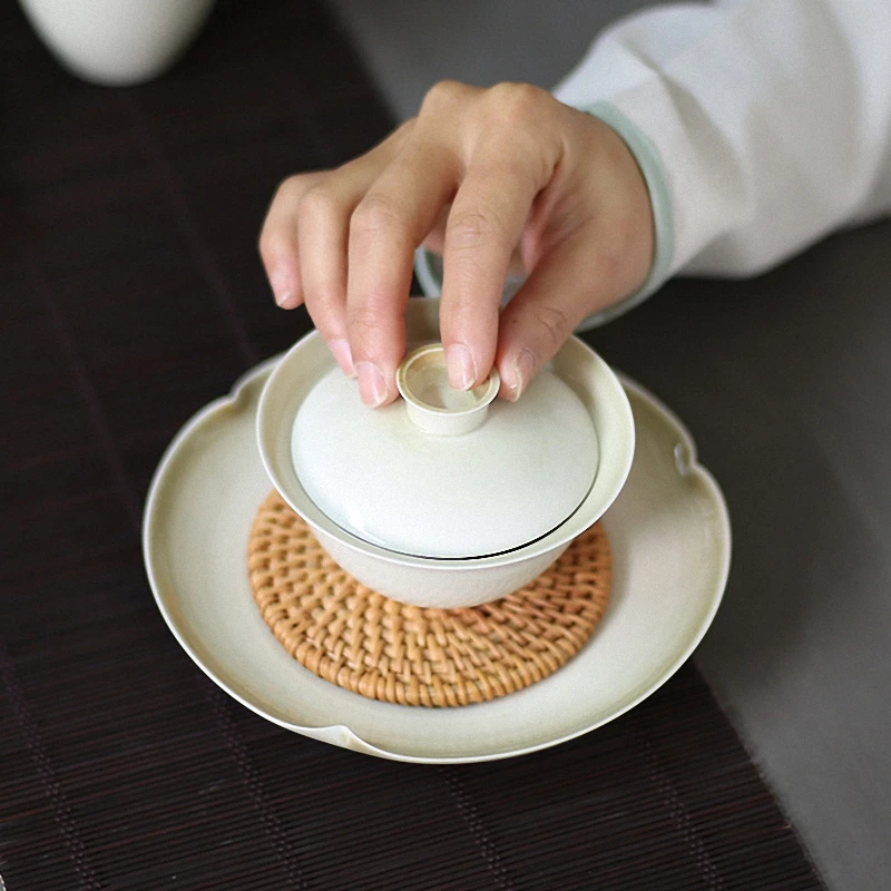 

PINNY Plant Ash Glaze Gaiwan Chinese Kung Fu Tea Tureen Pigmented Tea Service Tea Ceremony Accessories Ceramic Drinkware