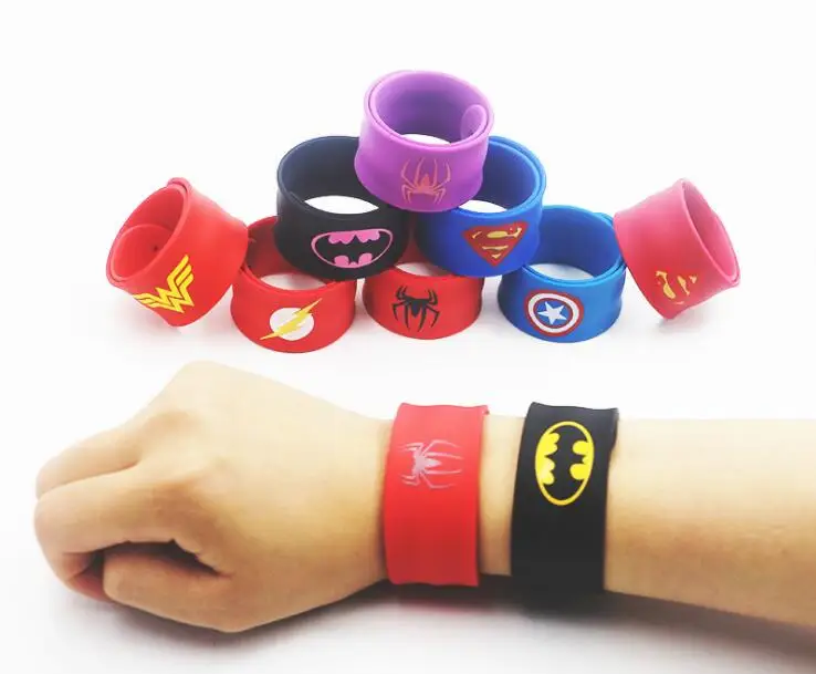 20pcs/lot 2.5cm Funny Superhero Silicone Sports Wristband Male Boy Kids Party Costume Birthday Party Takeaways Favor Gift
20pcs/lot 2.5cm Funny Superhero Silicone Sports Wristband Male Boy Kids Party Costume Birthday Party Takeaways Favor Gift