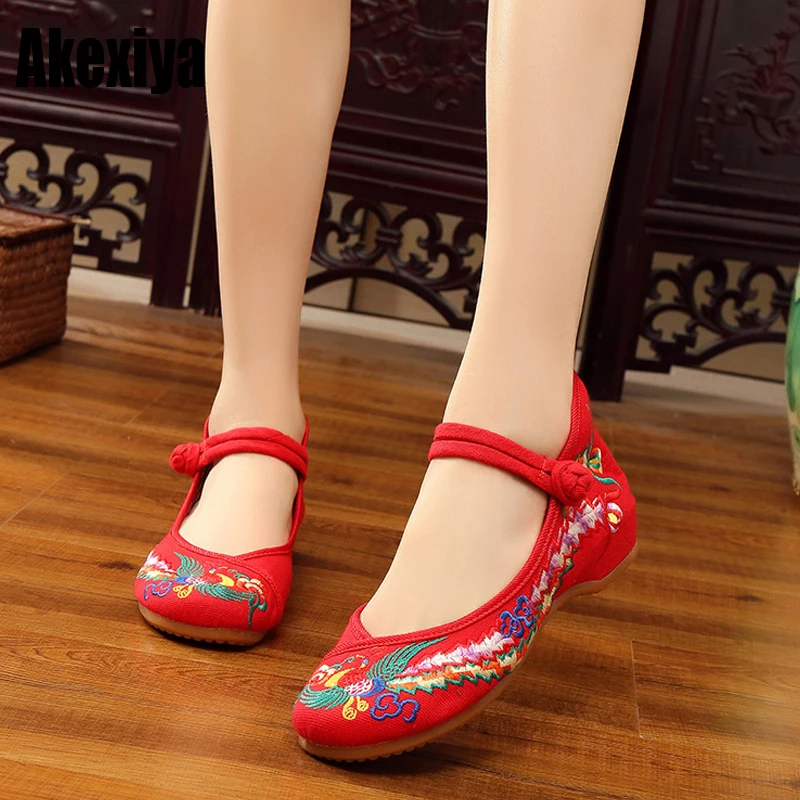 2019 new spring autumn upgrade thickening beef tendon bottom genuine flat embroidery shoes national wind square dance size 34-43
2019 new spring autumn upgrade thickening beef tendon bottom genuine flat embroidery shoes national wind square dance size 34-43