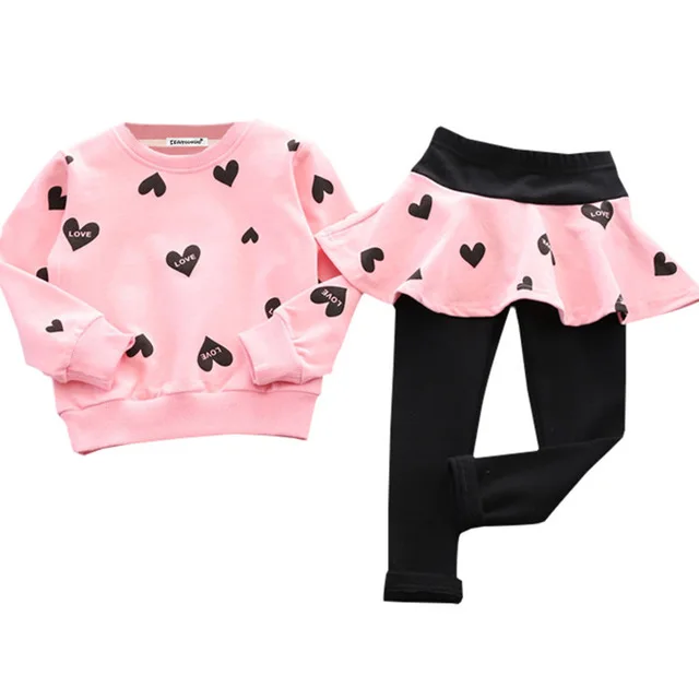 Autumn winter Baby Girls Clothing set Lovely cartoon HEART Children's Clothing 2PCS Long Sleeve Tops + DRESS Pant sports suit
Autumn winter Baby Girls Clothing set Lovely cartoon HEART Children's Clothing 2PCS Long Sleeve Tops + DRESS Pant sports suit