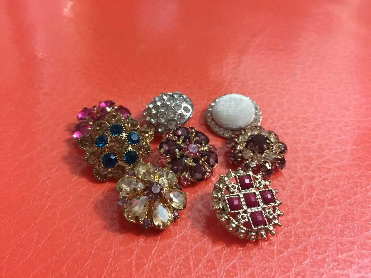 High-grade metal buttons, cardigan jackets, dresses, hats, button jackets decorative DIY button 10 sets
High-grade metal buttons, cardigan jackets, dresses, hats, button jackets decorative DIY button 10 sets