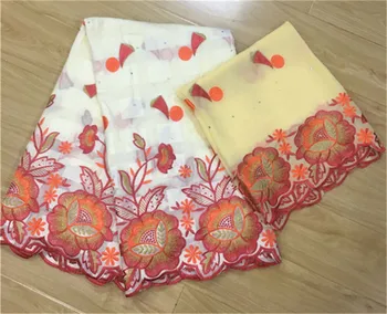 White swiss voile lace in switzerland dubai fabric soft africain tissu dentelle with beads nigerian gele headtie 5+2yards/lot 
White swiss voile lace in switzerland dubai fabric soft africain tissu dentelle with beads nigerian gele headtie 5+2yards/lot