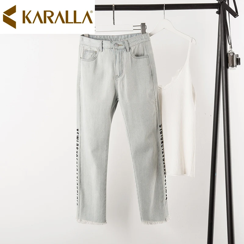 Large Size Women's Letters Embroidery Denim Pants 2019 Summer Lady Loose Ankle-Length Jeans C1462
Large Size Women's Letters Embroidery Denim Pants 2019 Summer Lady Loose Ankle-Length Jeans C1462