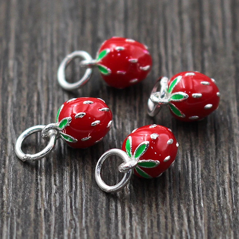 100% 925 Sterling Silver Cubic Red Strawberry Charms For Girls Jewelry Findings S925 High Quality Pendants DIY Jewelry Making
100% 925 Sterling Silver Cubic Red Strawberry Charms For Girls Jewelry Findings S925 High Quality Pendants DIY Jewelry Making