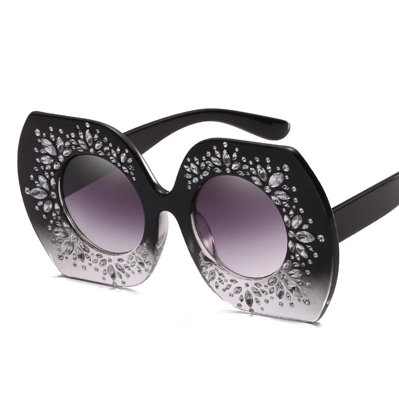 Elegant Stylish Women Sunglasses New Crystal Fashion Female Sun Glasses Designer Woman Sunglass UV400
Elegant Stylish Women Sunglasses New Crystal Fashion Female Sun Glasses Designer Woman Sunglass UV400