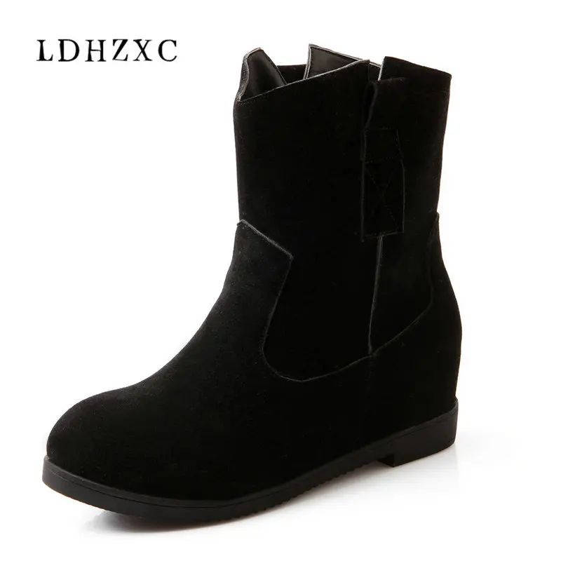 LDHZXC Women Ankle Boots Pu Leather Fashion Women Shoes Platform All Match wedges High Heel Women Boots Big Size 34-43
LDHZXC Women Ankle Boots Pu Leather Fashion Women Shoes Platform All Match wedges High Heel Women Boots Big Size 34-43