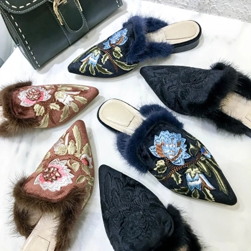 Spring Women Dedicate Flower Embroidery Mink Fur Flats Slipper Pointed toe Girl's Street Leisure Slingback Floral Slide Shoes
Spring Women Dedicate Flower Embroidery Mink Fur Flats Slipper Pointed toe Girl's Street Leisure Slingback Floral Slide Shoes