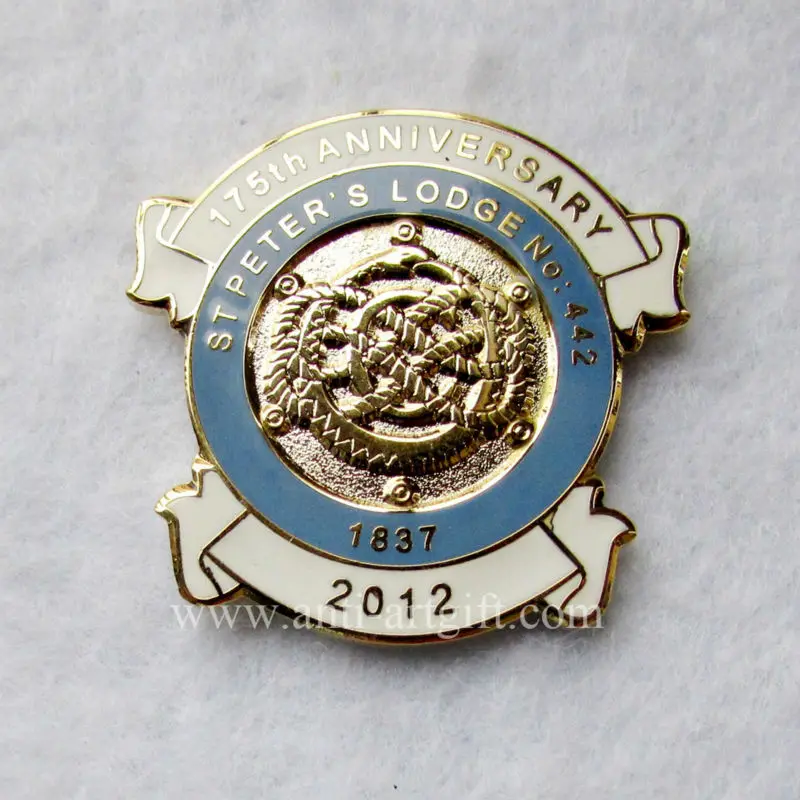 Custom soft enamel lapel pins gold plated US town of badges base on your deisgn OEM/ODM high quality no MOQ
Custom soft enamel lapel pins gold plated US town of badges base on your deisgn OEM/ODM high quality no MOQ