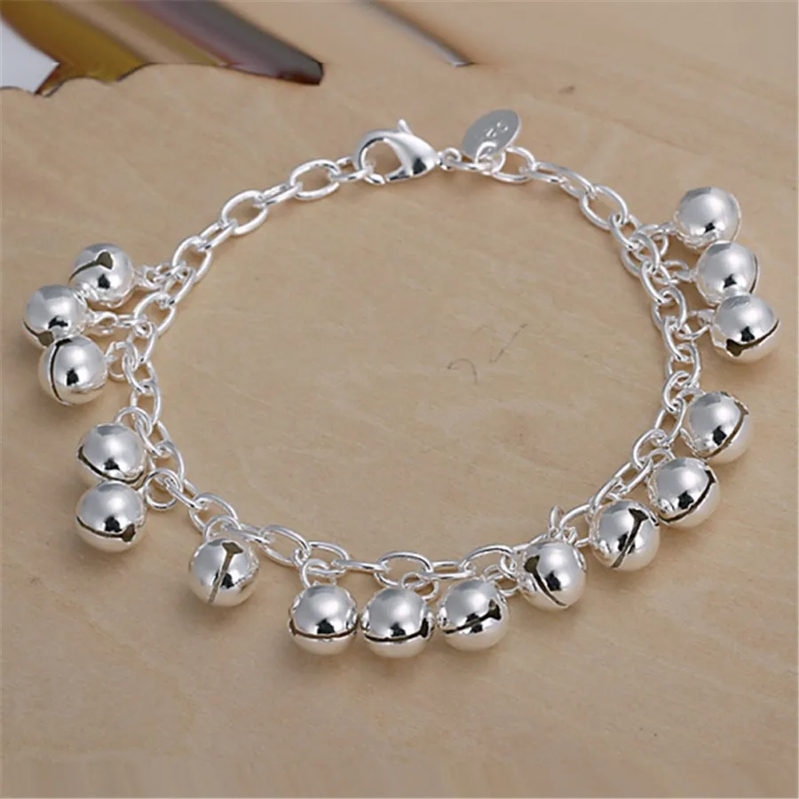 Lovely bell silver color bracelets new listings high -quality fashion jewelry Christmas gifts
Lovely bell silver color bracelets new listings high -quality fashion jewelry Christmas gifts