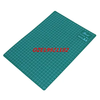 1PCS Green Plastic Shell Angle Scale Grid Lines Non Slip A4 Cutting Mat 300mmx220mm
1PCS Green Plastic Shell Angle Scale Grid Lines Non Slip A4 Cutting Mat 300mmx220mm