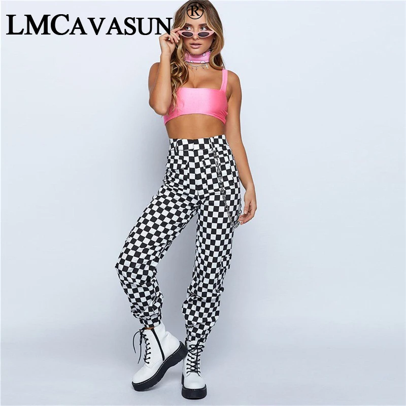 LMCAVASUN Black White Plaid Punk Joggers Sweatpants High Waist Cargo Pants Women Casual Harem Trousers Female
LMCAVASUN Black White Plaid Punk Joggers Sweatpants High Waist Cargo Pants Women Casual Harem Trousers Female