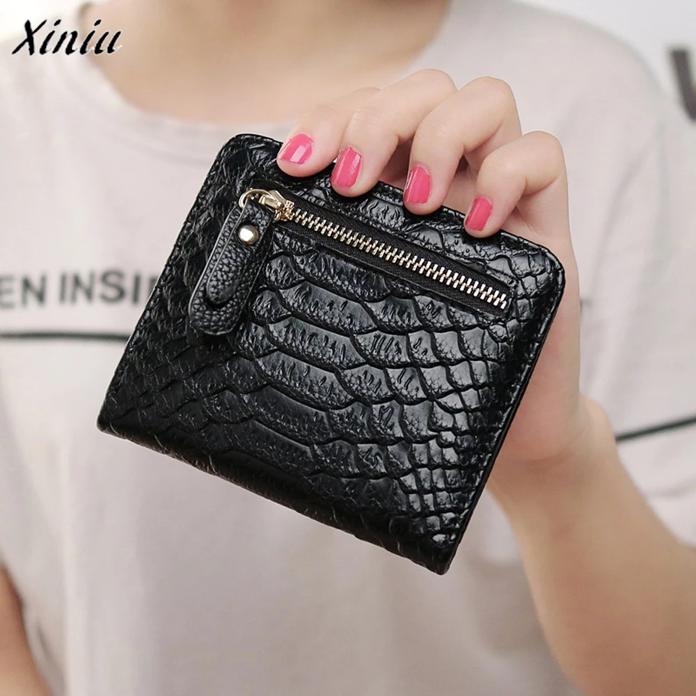 2017 New fashion women wallets short small bag lovely purse clutch with zipper Card Holder Handbag Bag Small Female Purse
2017 New fashion women wallets short small bag lovely purse clutch with zipper Card Holder Handbag Bag Small Female Purse