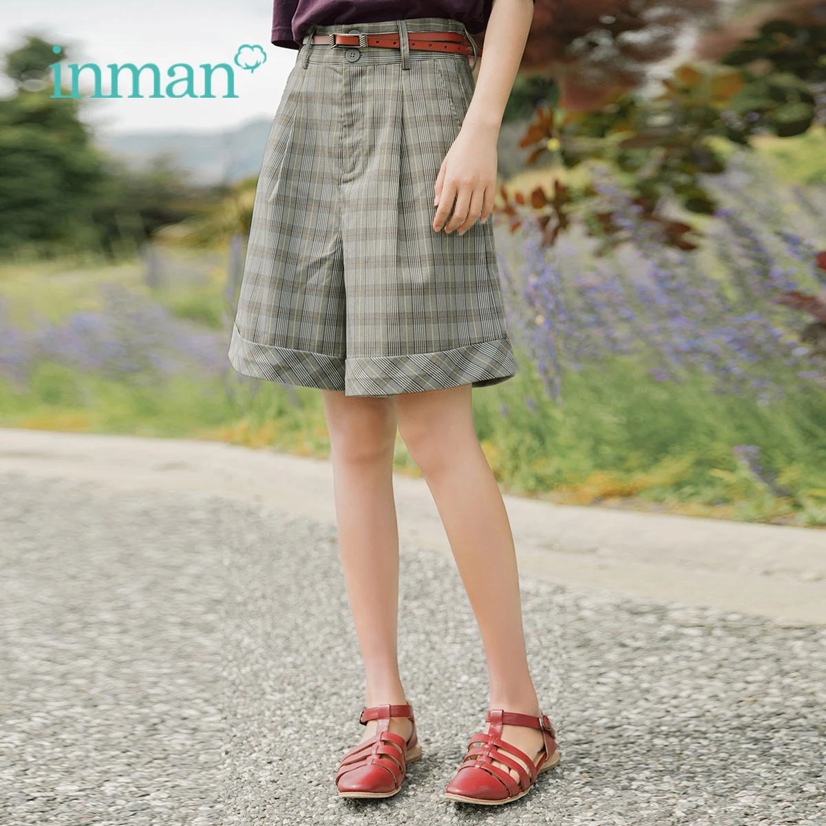 INMAN 2019 Summer New Arrival Medium Waist Retro Slim All Matched Elegant English Style Korean Plaid Women Loose Pants
INMAN 2019 Summer New Arrival Medium Waist Retro Slim All Matched Elegant English Style Korean Plaid Women Loose Pants