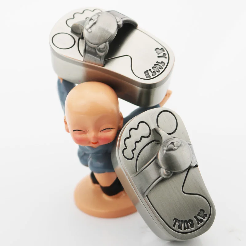 Metal Umbilical cord Storage Box One Pair Cute Baby First Tooth Box Small Foot Shape Save Milk Hair/First Curl Gift For Kids
Metal Umbilical cord Storage Box One Pair Cute Baby First Tooth Box Small Foot Shape Save Milk Hair/First Curl Gift For Kids