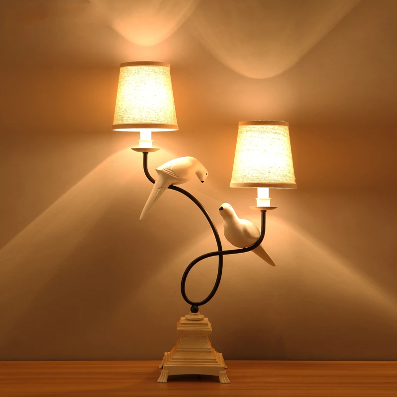 LED American country Desk lights bedroom bedside fixtures Resin illumination home deco lighting living room Birds table lamps
LED American country Desk lights bedroom bedside fixtures Resin illumination home deco lighting living room Birds table lamps