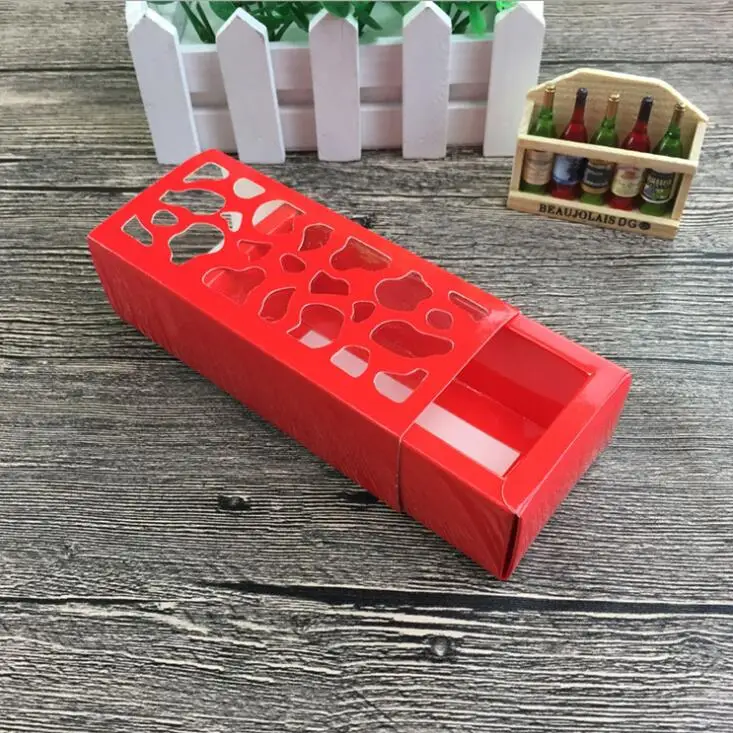 20PCS Red Macaron Packaging Box Small Chocolate Muffin Tools Hollow Baking Accessories Cookie Package Box Wedding Party Decor
20PCS Red Macaron Packaging Box Small Chocolate Muffin Tools Hollow Baking Accessories Cookie Package Box Wedding Party Decor