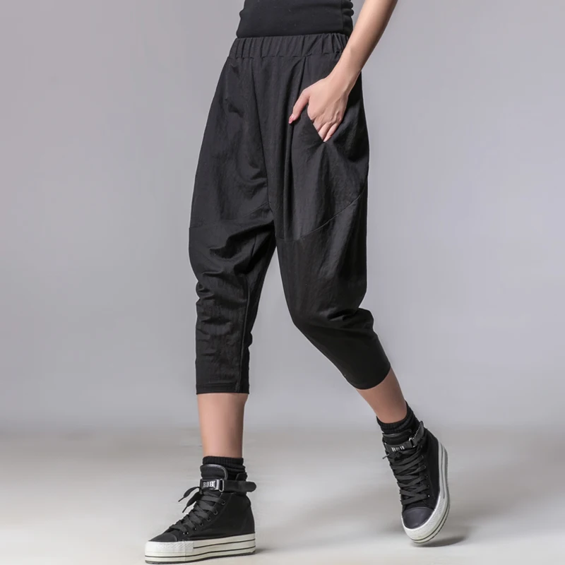 European Station Summer New Large Size Women's Slim Seven Points Harem Pants Elastic Waist Loose Thin Casual Pants Women
European Station Summer New Large Size Women's Slim Seven Points Harem Pants Elastic Waist Loose Thin Casual Pants Women