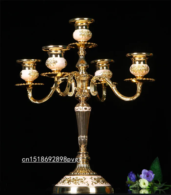 

Luxurious Europen style shiny Golden plated centerpiece candelabra zinc alloy metal candle holder for wedding/Xmas party