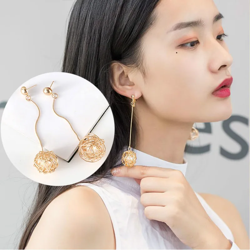 2018 new fashion jewelry Bohemian long freshwater pearl female earrings gift wholesale
2018 new fashion jewelry Bohemian long freshwater pearl female earrings gift wholesale