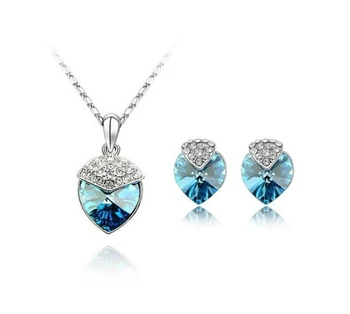 OMH wholesale fashion 18 KT white gold Austrian crystals Lovely strawberry Jewelry sets 7 color choose Necklace+Earrings TZ218
OMH wholesale fashion 18 KT white gold Austrian crystals Lovely strawberry Jewelry sets 7 color choose Necklace+Earrings TZ218