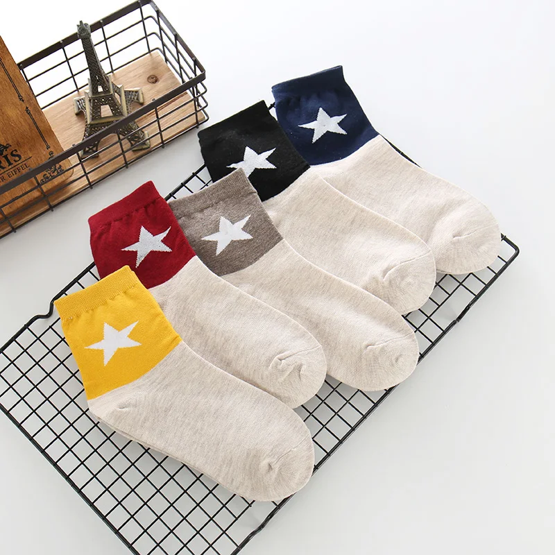 Stitching color five pointed star print socks funny streetwear Harajuku women spring autumn comfort sweat absorbent cotton sock
Stitching color five pointed star print socks funny streetwear Harajuku women spring autumn comfort sweat absorbent cotton sock