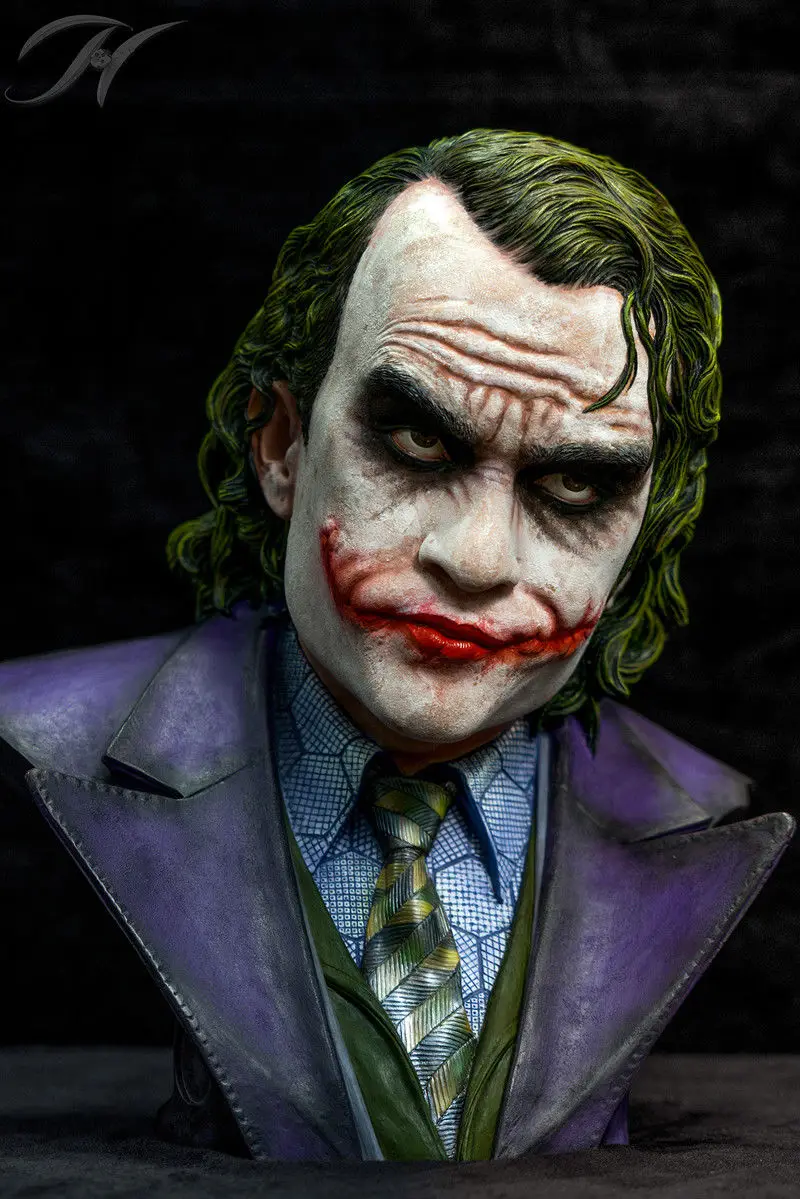 The Dark Knight Rises Supervillain Joker Half-Length Photo Or Portrait Movie Ver. Bust PVC Action Figure Toy
The Dark Knight Rises Supervillain Joker Half-Length Photo Or Portrait Movie Ver. Bust PVC Action Figure Toy