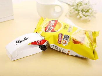 magic sealer Portable Household Mini snack Plastic Bag Sealing Machine Travel Hand Pressing Heat Shrink Sealing Machine
magic sealer Portable Household Mini snack Plastic Bag Sealing Machine Travel Hand Pressing Heat Shrink Sealing Machine