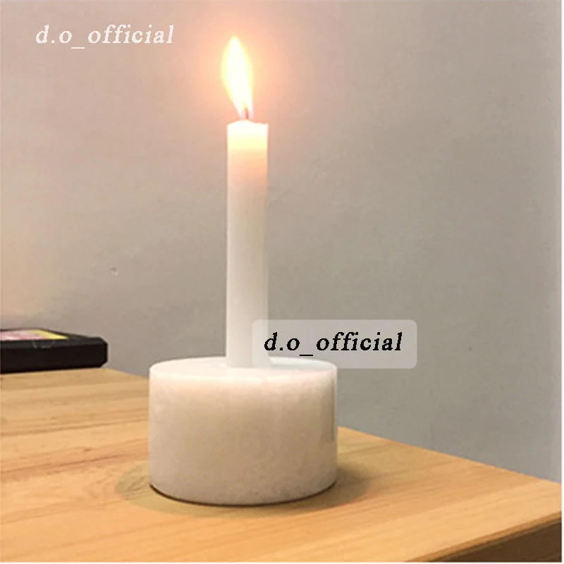 Nordic style chic marble candle holder of stick candle white / black / green home decoration simple table accessories ornament
Nordic style chic marble candle holder of stick candle white / black / green home decoration simple table accessories ornament