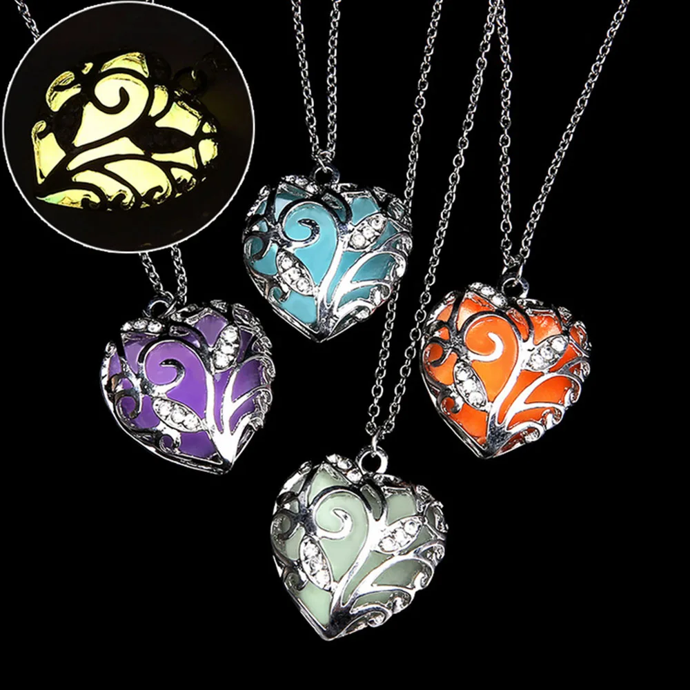 Luminescence Hollow Heart Pendant Necklace Fashion Jewelry LOVE Collares Geometric Charm Necklaces Bijoux Collares De Moda 2019
Luminescence Hollow Heart Pendant Necklace Fashion Jewelry LOVE Collares Geometric Charm Necklaces Bijoux Collares De Moda 2019