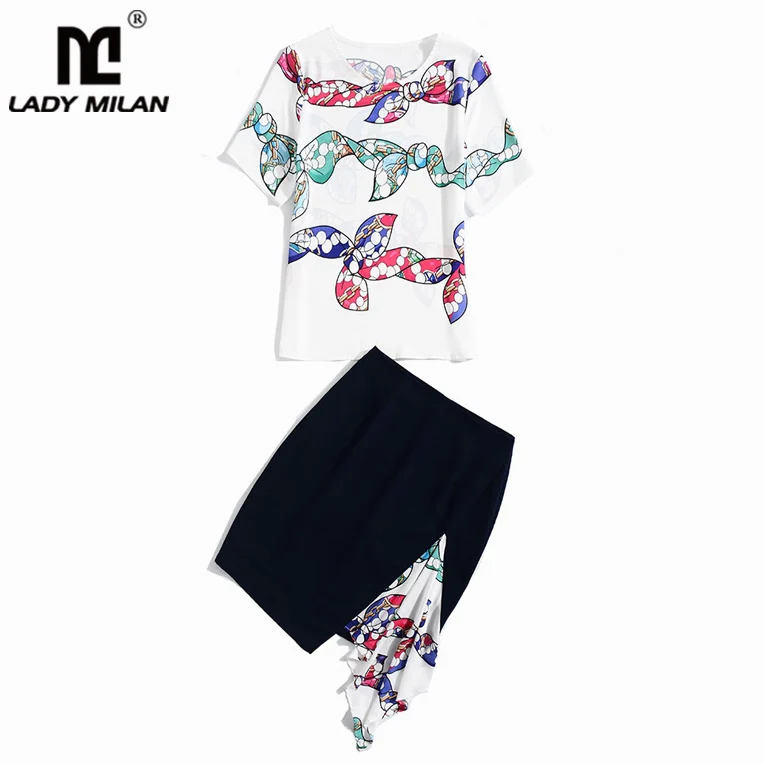 Women's Runway Twinsets O Neck Short Sleeves Printed T Shirts Blouse with Asymmetric Patchwork Skirts Two Piece Dresses Sets
Women's Runway Twinsets O Neck Short Sleeves Printed T Shirts Blouse with Asymmetric Patchwork Skirts Two Piece Dresses Sets