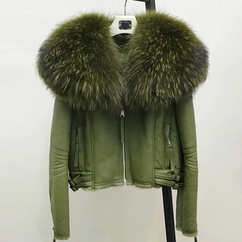 Women Real Sheep Fur Coat Winter Warm Fashion Genuine Merino Sheepskin Leather Jacket Natural Real Large Raccoon Fur Collar Coat
Women Real Sheep Fur Coat Winter Warm Fashion Genuine Merino Sheepskin Leather Jacket Natural Real Large Raccoon Fur Collar Coat