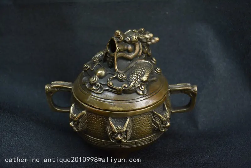 Collectable Old Qing Dynasty Copper Dragon incense burner ,with carving&mark,Handmade crafts,collection& adornment
Collectable Old Qing Dynasty Copper Dragon incense burner ,with carving&mark,Handmade crafts,collection& adornment