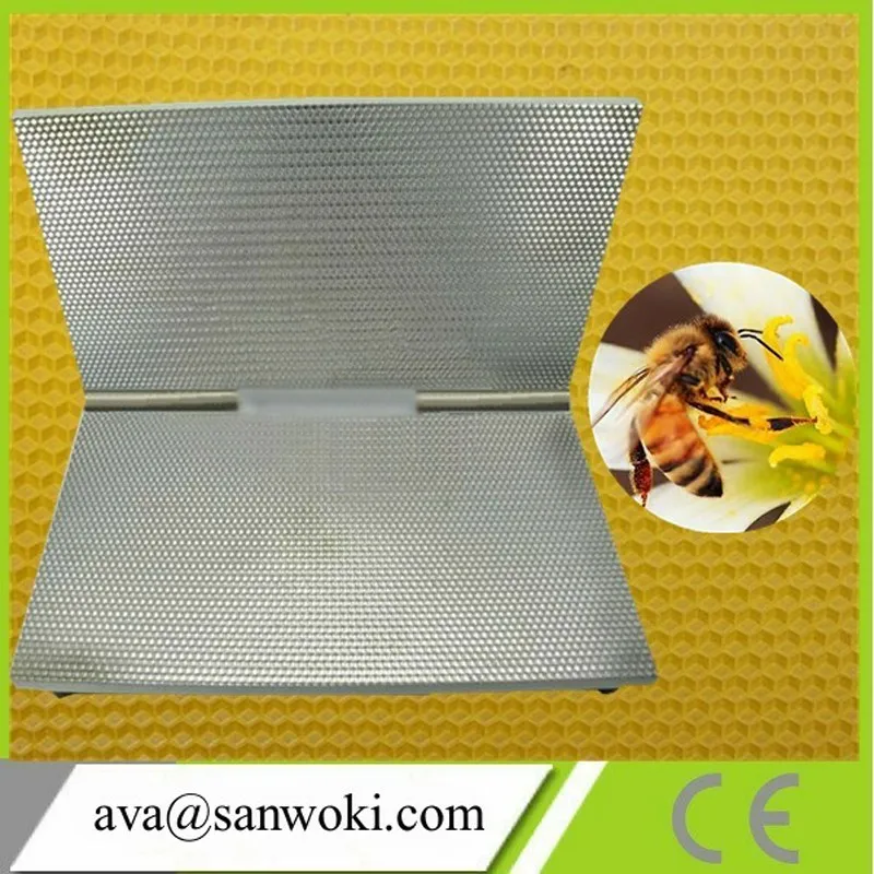 220*440mm beekeeping Beeswax sheet casting mold machine; nest Honeycomb machine; Bee Wax Press Machine Beeswax base equipment
220*440mm beekeeping Beeswax sheet casting mold machine; nest Honeycomb machine; Bee Wax Press Machine Beeswax base equipment