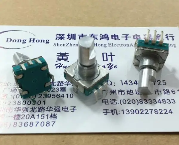 2PCS/LOT High quality EC11 type encoder, switch 30, positioning 15 pulse shaft length 14MM, car volume coding potentiometer
2PCS/LOT High quality EC11 type encoder, switch 30, positioning 15 pulse shaft length 14MM, car volume coding potentiometer