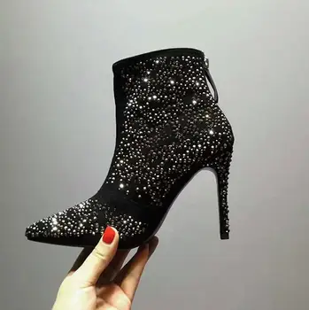Autumn Fashion Black Crystal Women Point Toe Ankle Boots Suede Leather Ladies High Heel Boots Zipper Back Female Short Booties
Autumn Fashion Black Crystal Women Point Toe Ankle Boots Suede Leather Ladies High Heel Boots Zipper Back Female Short Booties