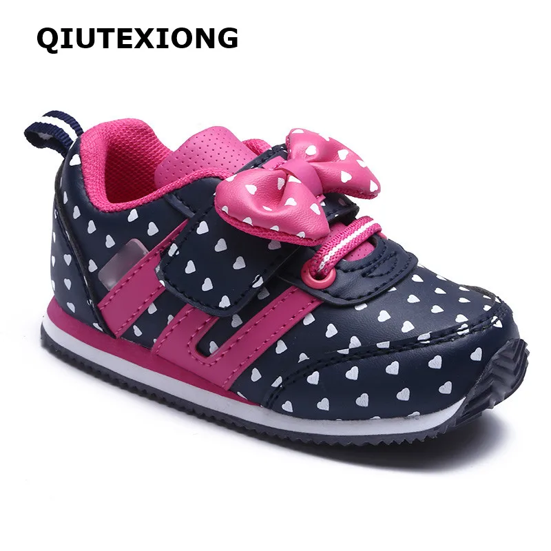 Baby Girl Shoes Rubber Sole Antiskid Toddler Moccasins Heart Black Kids Shoes Baby Sneakers Little Children Walking Shoes 1-3Y
Baby Girl Shoes Rubber Sole Antiskid Toddler Moccasins Heart Black Kids Shoes Baby Sneakers Little Children Walking Shoes 1-3Y