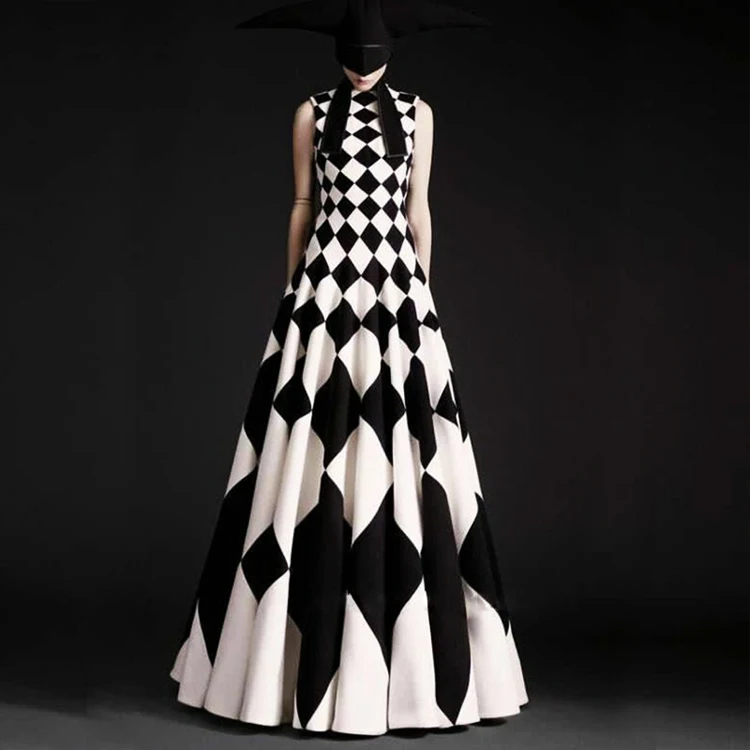 S-4XL High Quality 2018 Spring Summer European And American Fashion Simple Black And White Plaid Super Hem Sleeveless Maxi Dress
S-4XL High Quality 2018 Spring Summer European And American Fashion Simple Black And White Plaid Super Hem Sleeveless Maxi Dress