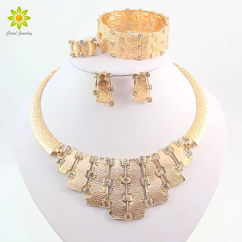 New Fashion Gold Color Rhinestone Necklace Earring Bracelet Ring Set African Jewelry Sets
New Fashion Gold Color Rhinestone Necklace Earring Bracelet Ring Set African Jewelry Sets