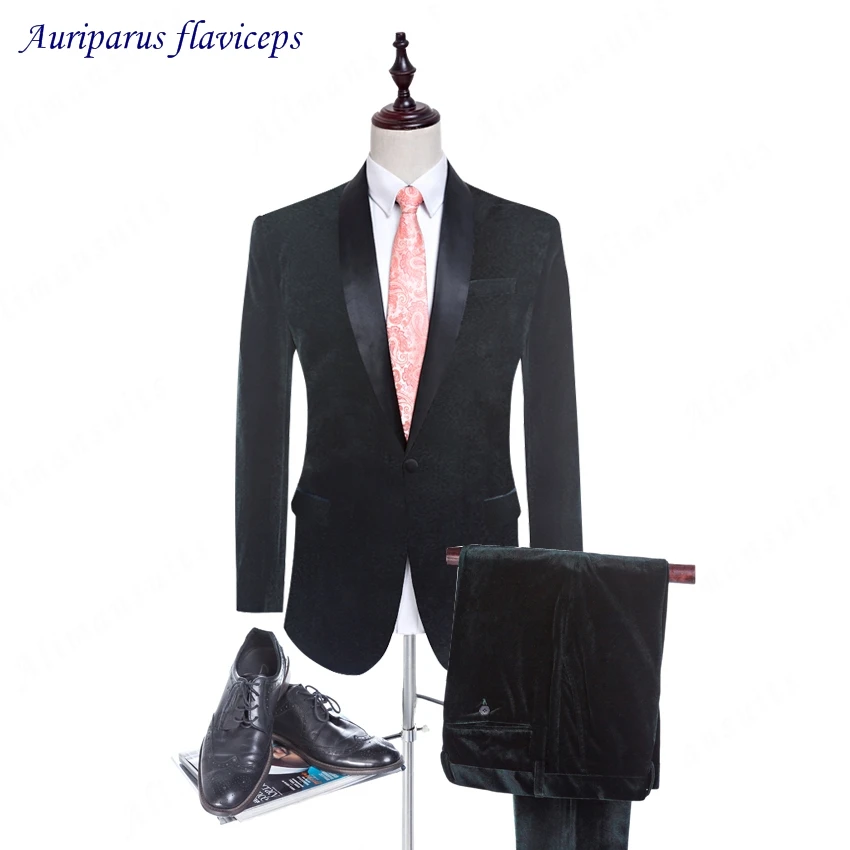 New Design Velvet Groom Tuxedos Groomsman Suit Wedding suit One Button Tailored 2019 Man Suits (Jacket+pants)
New Design Velvet Groom Tuxedos Groomsman Suit Wedding suit One Button Tailored 2019 Man Suits (Jacket+pants)
