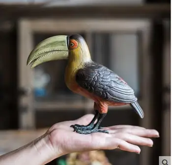 Toucan resin furnishes desktop decoration porch study European American tropical parrot Sculpture decoration crafts statue
Toucan resin furnishes desktop decoration porch study European American tropical parrot Sculpture decoration crafts statue