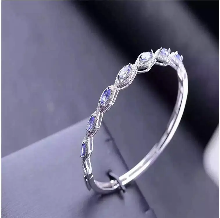Tanzanite Bangle Free shipping Natural and real Tanzanite Bracelets 925 sterling silver Fine jewelry gems 3*5mm 7pcs
Tanzanite Bangle Free shipping Natural and real Tanzanite Bracelets 925 sterling silver Fine jewelry gems 3*5mm 7pcs