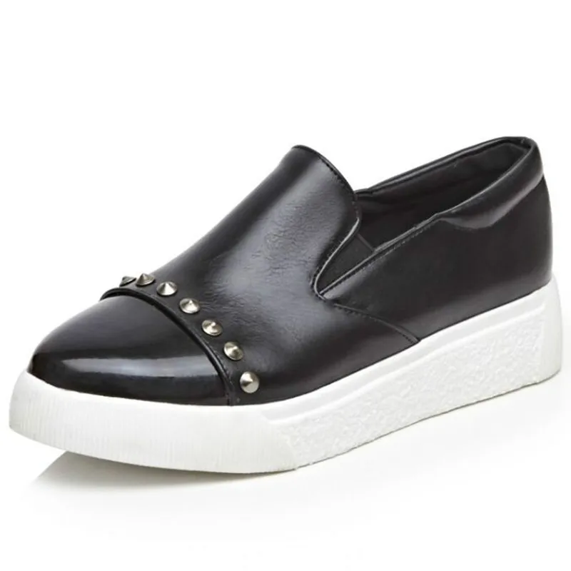 Dropshipping Fashion Pointed Women's Shoes Serpentine Rivets Shallow Mouth Flat Shoes Black Breathable Large Size Casual Shoes
Dropshipping Fashion Pointed Women's Shoes Serpentine Rivets Shallow Mouth Flat Shoes Black Breathable Large Size Casual Shoes