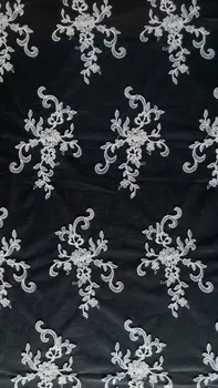 2015 new mesh embroidered tulle fabric in lace off white embroidered lace fabric for wedding dress
2015 new mesh embroidered tulle fabric in lace off white embroidered lace fabric for wedding dress
